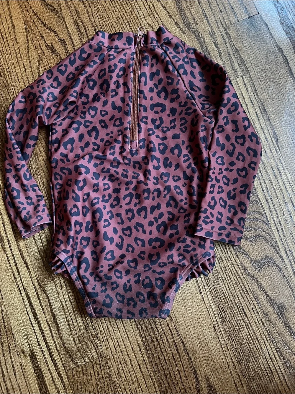 GAP Long-Sleeve One-Piece in Rust Leopard Print